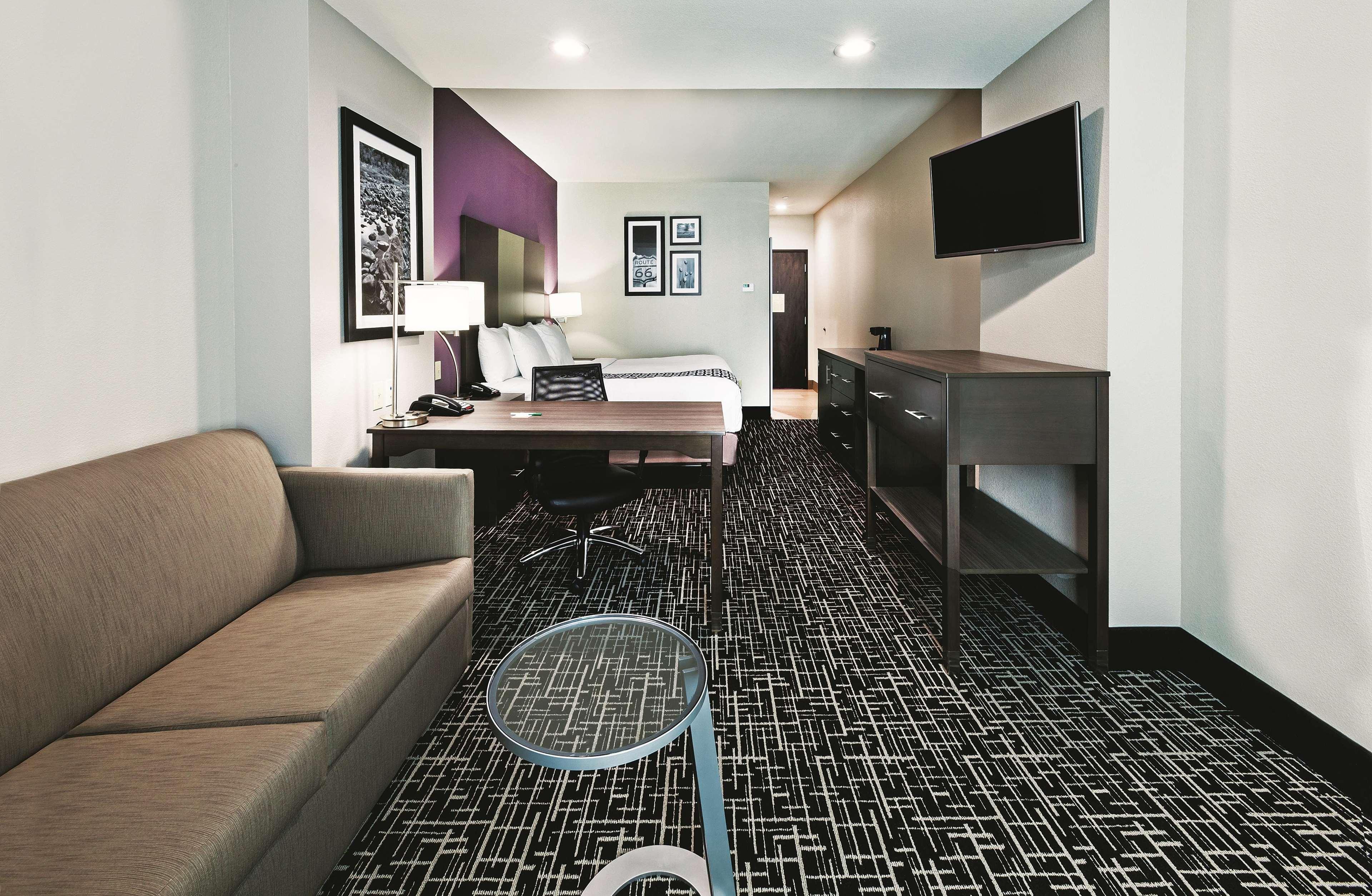 La Quinta By Wyndham Claremore Extérieur photo