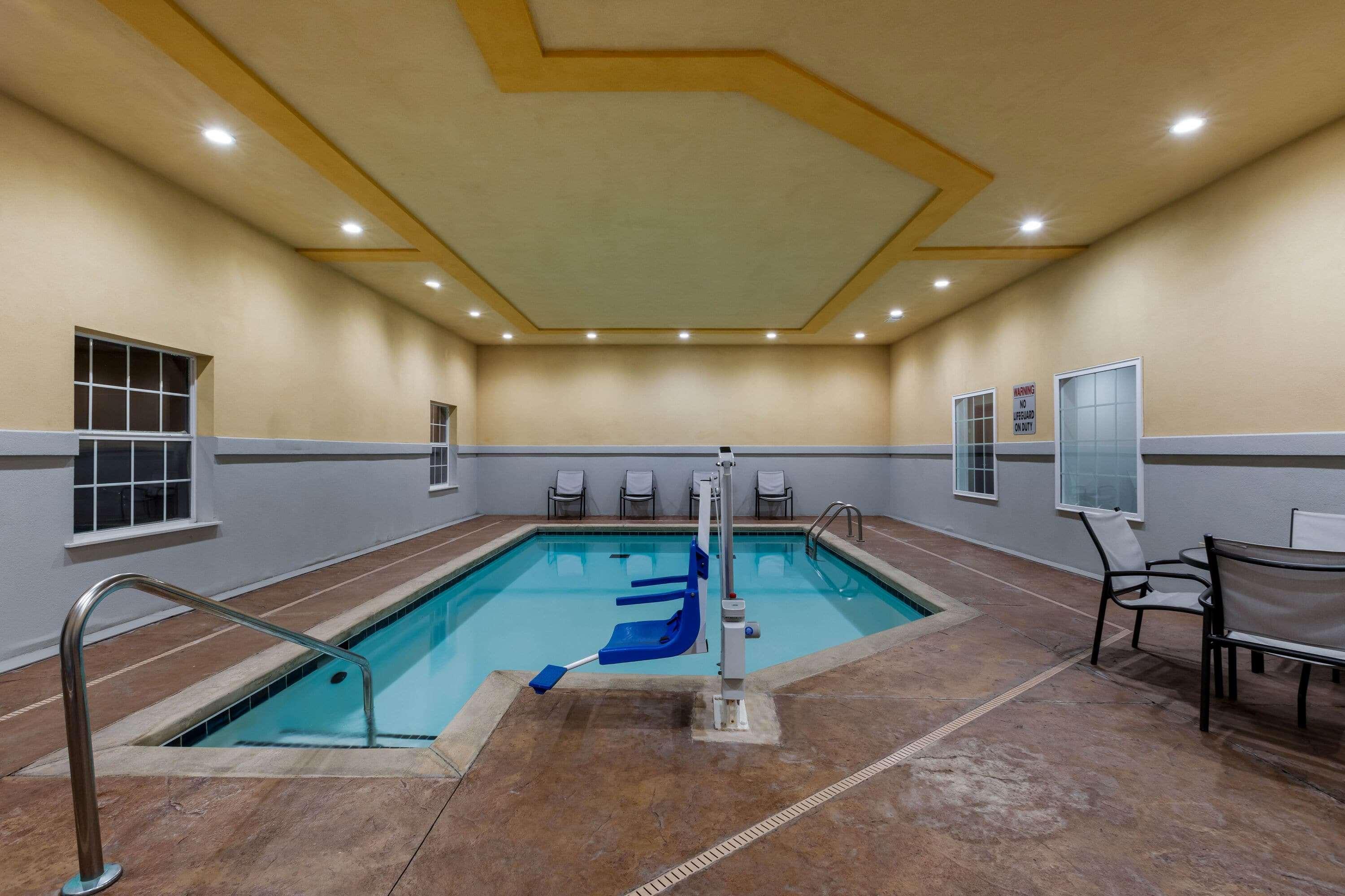 La Quinta By Wyndham Claremore Extérieur photo