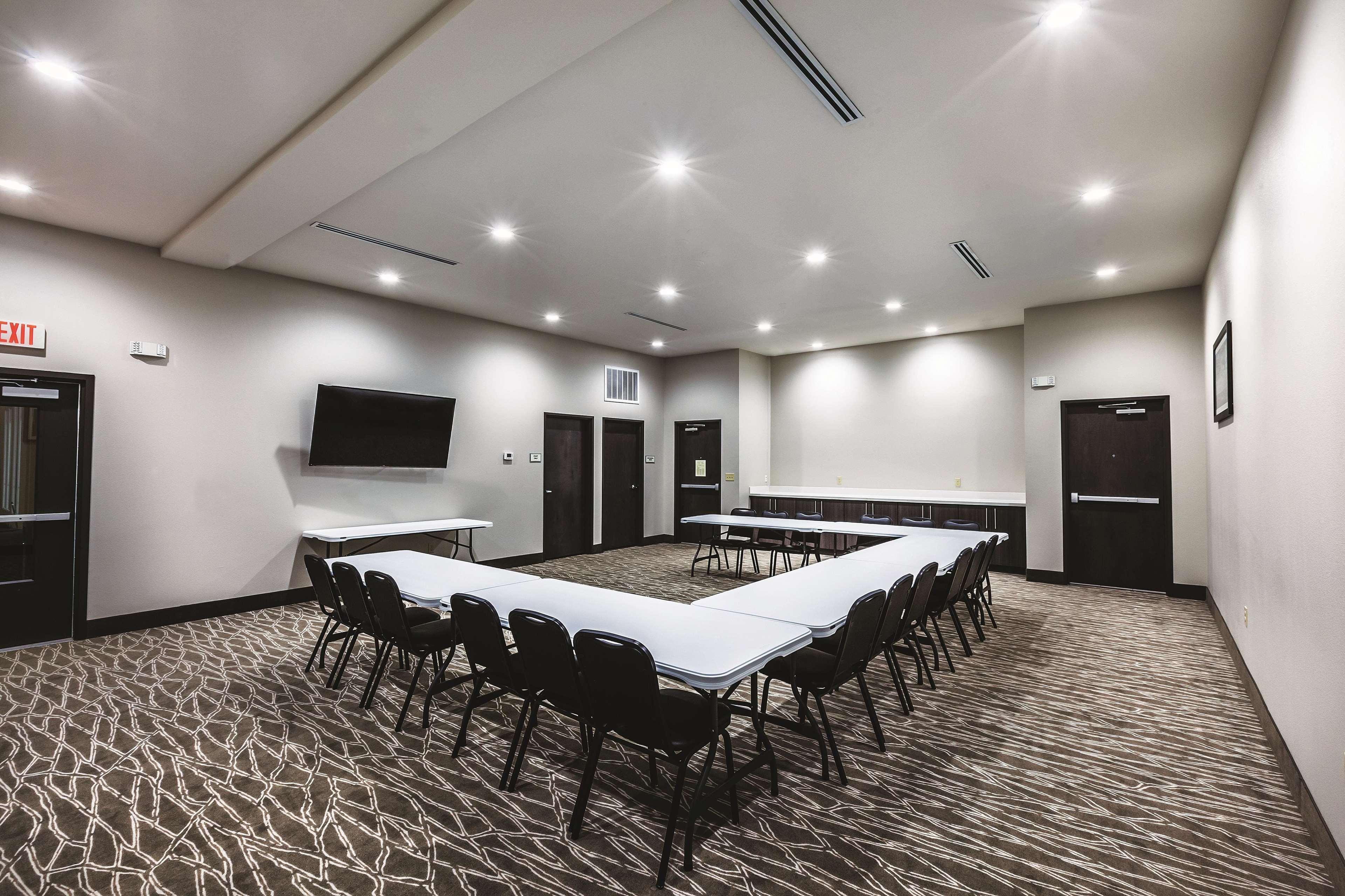 La Quinta By Wyndham Claremore Extérieur photo