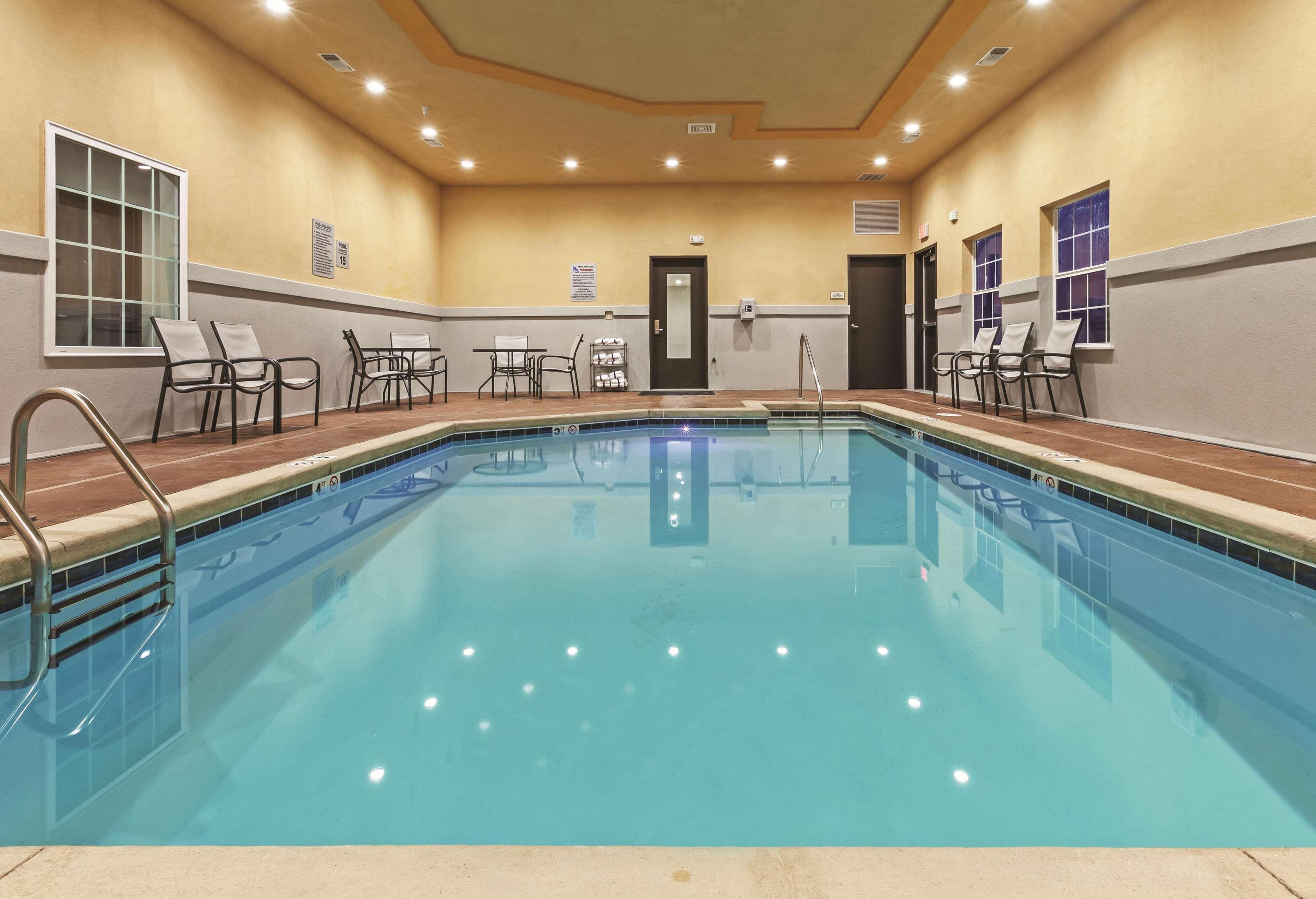 La Quinta By Wyndham Claremore Extérieur photo